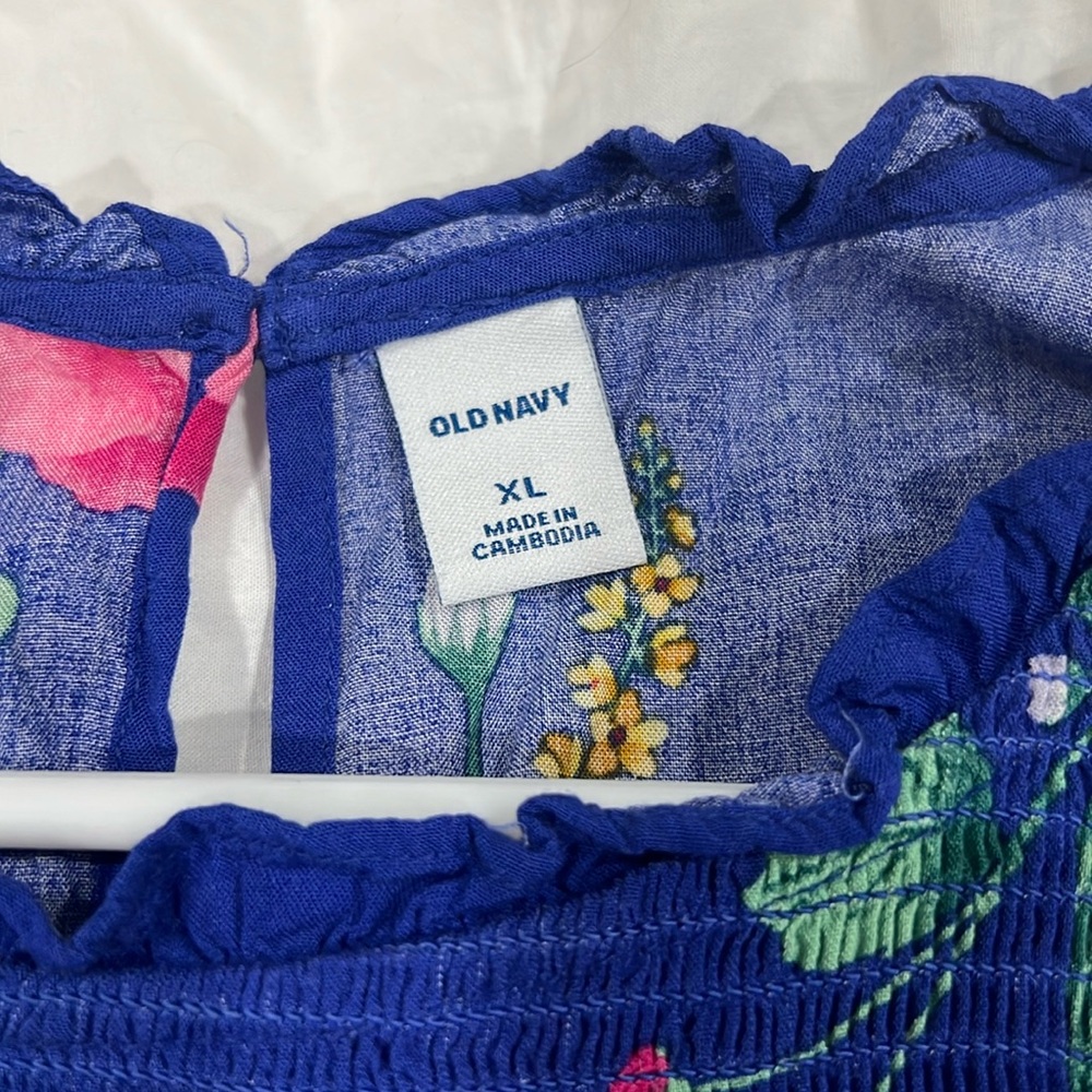 Old Navy XL blouse